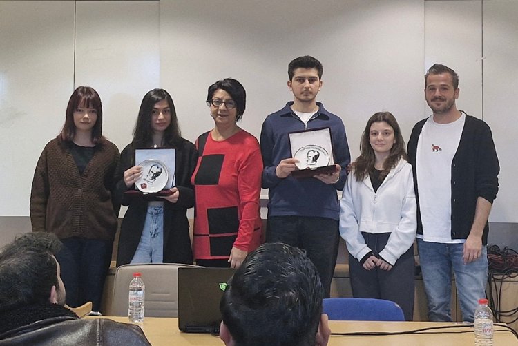 "Mezunlar Paneli: Mezunlarla Reklamcılık Üzerine"