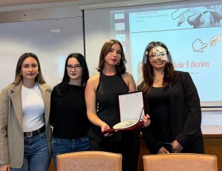 "Tasarımın Yeni Dili" 